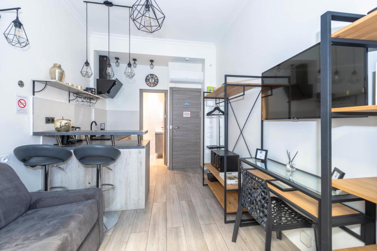 Nice Centre Flat - Modern, Quiet And Brand New 外观 照片