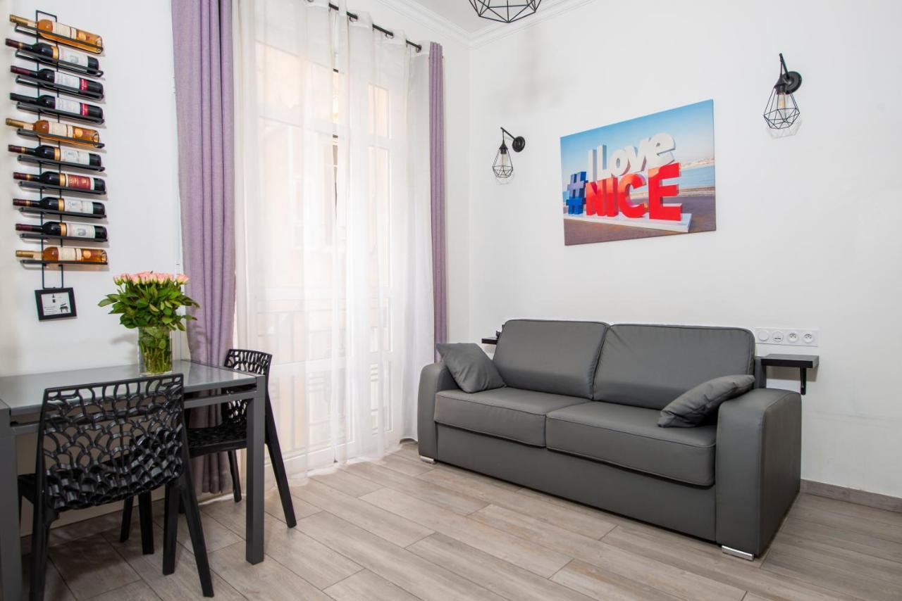 Nice Centre Flat - Modern, Quiet And Brand New 外观 照片
