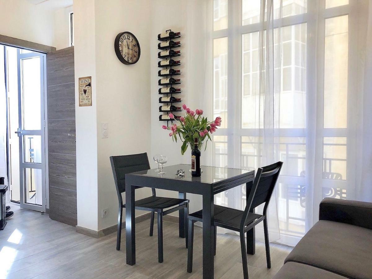 Nice Centre Flat - Modern, Quiet And Brand New 外观 照片